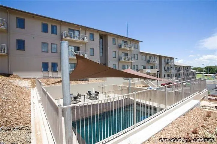 Gladstone Downtown Central Apartment Hotel Official Australia