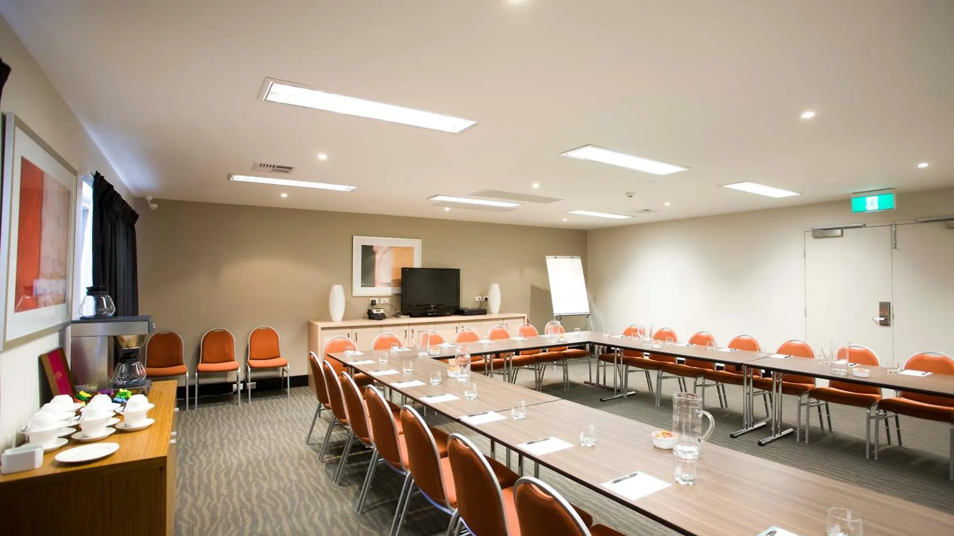 Gladstone Downtown Central Apartment Hotel Official Australia