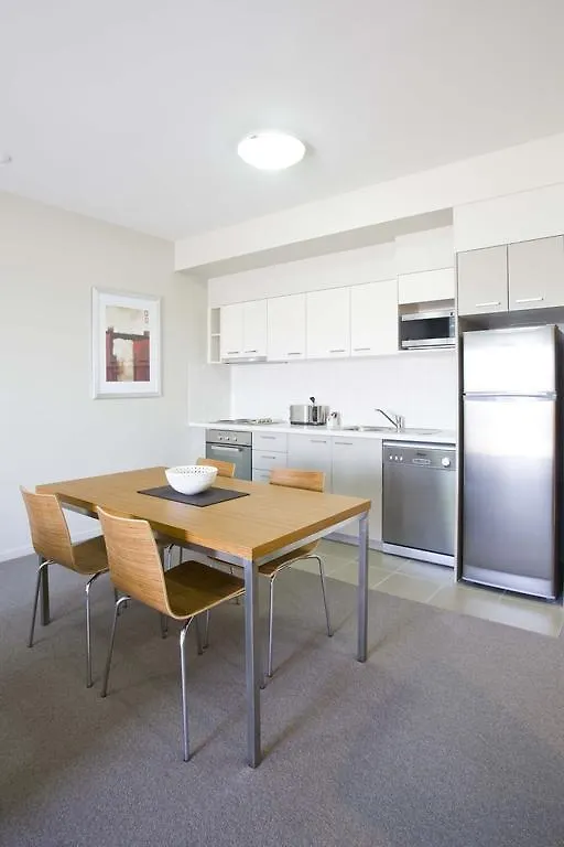 Gladstone Downtown Central Apartment Hotel Official Aparthotel