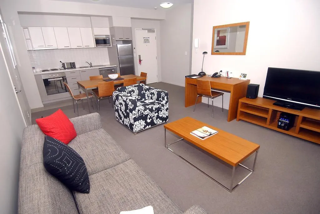 Gladstone Downtown Central Apartment Hotel Official 4*,