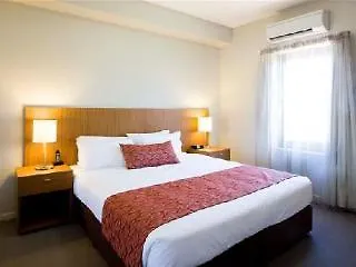 Gladstone Downtown Central Apartment Hotel Official