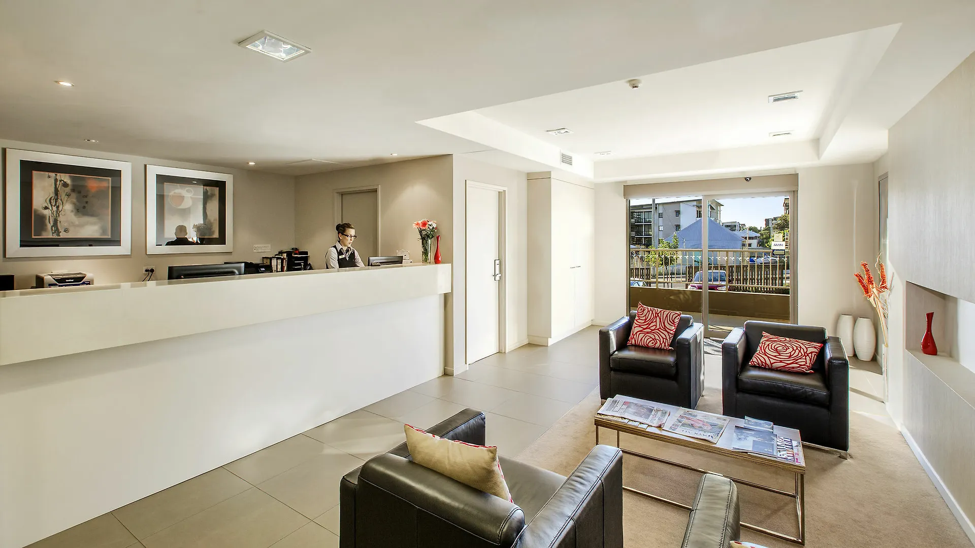 Gladstone Downtown Central Apartment Hotel Official