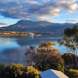  Apartment Waterfront Abode - 2 Bedrooms Australia