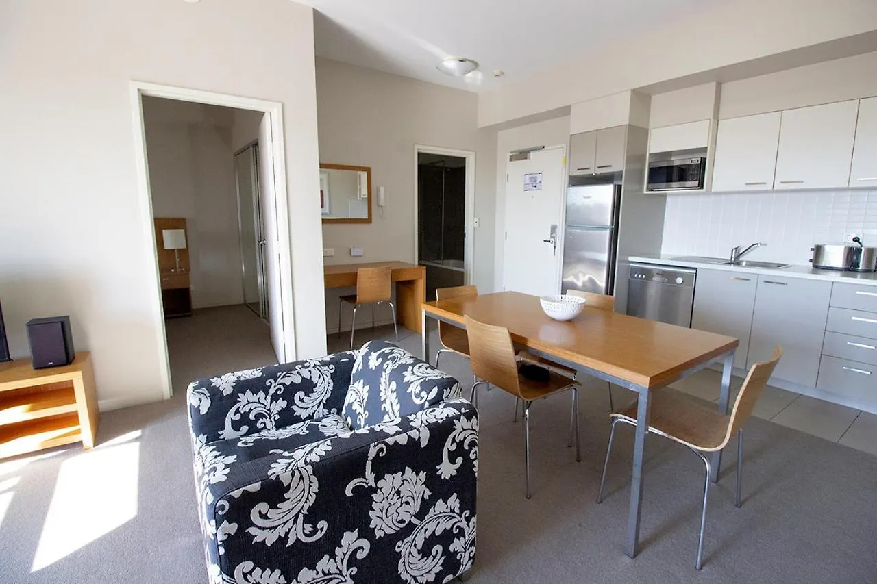 Gladstone Downtown Central Apartment Hotel Official
